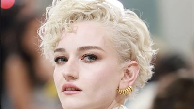 جوليا جارنر تتحدث عن تجسيدها لشخصية Silver Surfer 