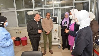 محافظ أسيوط يوجه باستعداد سيارات الإسعاف لأي طارئ