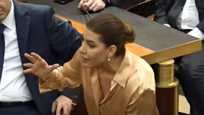 بدأت بالسب والبصق بين النواب، بث مباشر لجلسة اختيار الرئيس اللبناني 