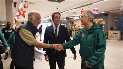 بعثة الأهلي تصل كوت ديفوار استعدادا لمواجهة استاد أبيدجان (صور)