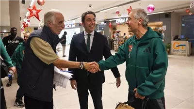 سفير مصر في كوت ديفوار يستقبل بعثة الأهلي (صور)