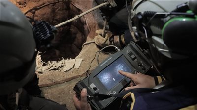 مأساة ريان المغربي تتكرر في سوريا، وفاة طفل سقط في بئر عمقها أكثر من 50 مترا بعد فشل انقاذه (صور)