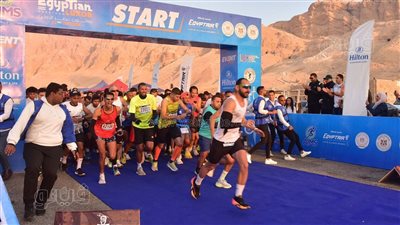 22 صورة ترصد ماراثون مصر الدولي بأحضان معبد حتشبسوت في الأقصر بمشاركة 45 جنسية 