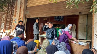 التفتيش على منافذ السلع الغذائية وإلزام أصحابها بعرض لأسعار وأرقام الشكاوى في الدقهلية