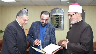 المفتي يبحث مع وزير الشئون الدينية الباكستاني سبل التعاون في 6 مجالات