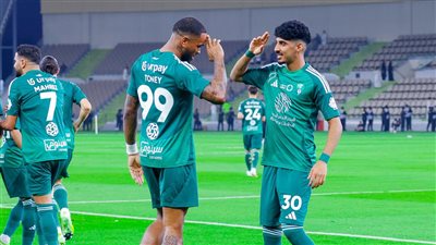 أهلي جدة يفوز على الشباب 3-2 في مباراة مثيرة بالدوري السعودي (فيديو وصور)