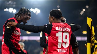 باير ليفركوزن يقتنص فوزا صعبا أمام بروسيا دورتموند بالدوري الألماني