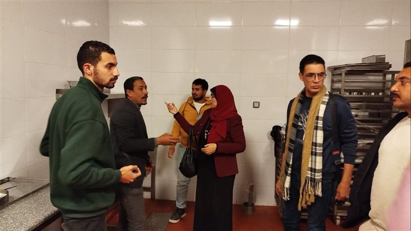 جانب من الحملة،فيتو