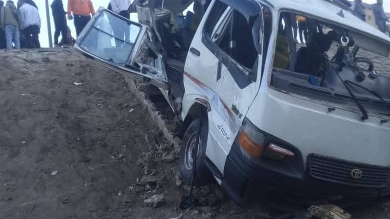 انقلاب ميكروباص بصحراوي