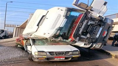 تفاصيل حادث مروع أسفل كوبري العاشر في الشرقية