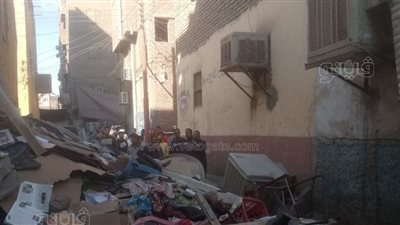 انهيار عقار مكون من 3 طوابق في مدينة المنيا دون خسائر بشرية