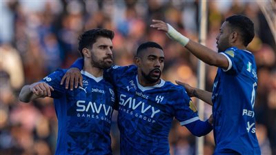 الدوري السعودي، الهلال يتقدم 0/2 على الوحدة بالشوط الأول 