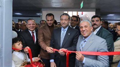 محافظ دمياط يفتتح غرفة العناية المركزة لوحدة السكتة الدماغية بمستشفى جامعة الأزهر