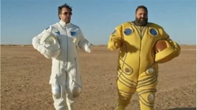 كواليس من مسرحية البقاء للأصيع لـ هشام ماجد وشيكو