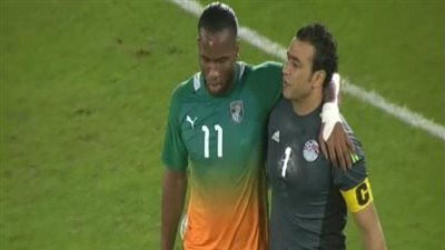 دروجبا: عصام الحضري كان يمكنه اللعب حتى 70 عاما 