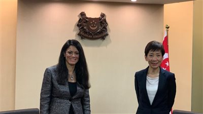 المشاط تلتقي وزير البيئة والاستدامة بدولة سنغافورة 