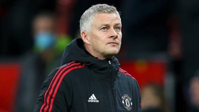 رسميًا.. مانشستر يونايتد يعلن إقالة سولشاير ويعين كاريك بدلا منه