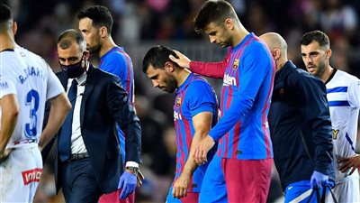 آخرهم أجويرو.. نجوم الكرة ضحايا أمراض القلب بين الوفاة والإصابة