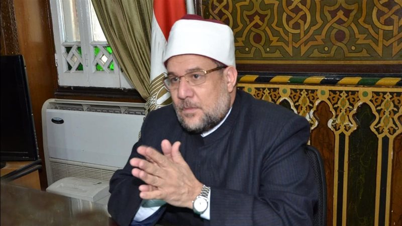 وزير الأوقاف الدكتور