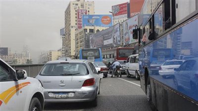 زحام مروري بهذه الشوارع والمحاور.. الحالة المرورية اليوم