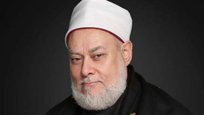 علي جمعة: خلق اللهُ الإنسان عاجزا عن إيجاد سبل البقاء في الحياة 