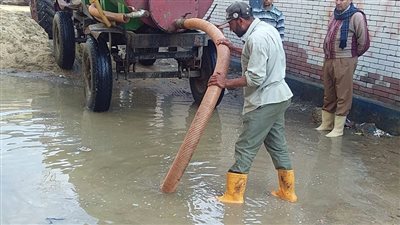 أمطار متوسطة تضرب مدن ومراكز البحيرة | صور
