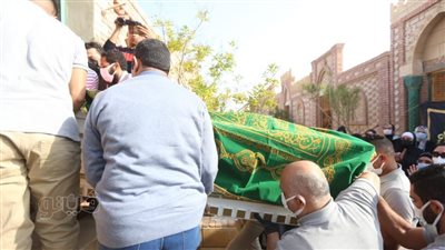 الآن تقابلها أعمالها الصالحة وحبها للفقراء.. كلمة مؤثرة لزوج ابنة الفنانة سهير البابلي | فيديو 