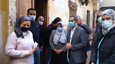 محافظ الغربية يتفقد 10 حالات مستحقة لسكن كريم | صور