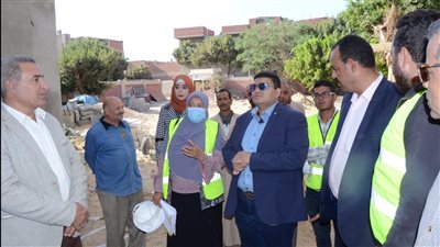 نائب محافظ بني سويف يتابع سير العمل بمشروعات 