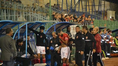 حسام حسن يبكي بعد الإصابة في مباراة المحلة | صور