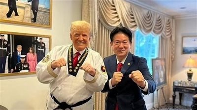 نفسنة من بوتين.. ترامب يحصل على أعلى حزام بـ