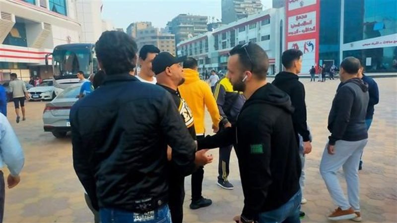 أمير مرتضي يصل نادي
