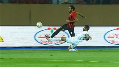 كسور وتمزق وتدخل جراحي عاجل.. طبيب فيوتشر يكشف تفاصيل إصابة مروان محسن وجنش