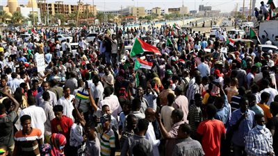 السودان يشكل لجنة لإعداد ميثاق سياسي لبقية المرحلة الانتقالية 