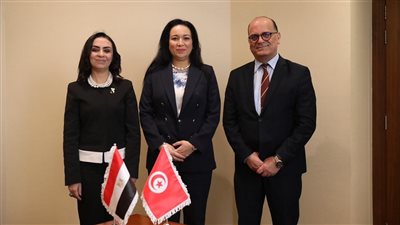 القومي للمرأة: المجلس يعمل على مساعدة السيدات على تطوير الحرف التراثية