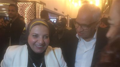 زوجة أحمد السبكي تحضر العرض الخاص لفيلم 