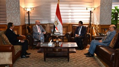 وزير الرياضة يبحث التعاون المشترك مع المدير الإقليمي لمؤسسة فريدريش ناومان