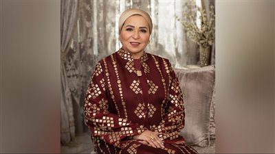 قرينة السيسي: احتفالات عيد الميلاد المجيد تعكس دلالات عبقرية الشعب المصري في الإخاء والمحبة والتعايش الإنساني