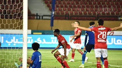 تاو يحرز الهدف الرابع للأهلي بمرمي سموحة بالدوري الممتاز