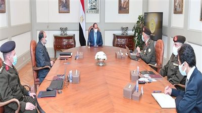 الرئاسة في أسبوع: الرئيس يطبطب على أهالي أسوان بعد أزمة السيول..يوجه بتطبيق أرقى التصميمات الهندسية وأكبر توسعة ممكنة في كافة المداخل المؤدية للعاصمة الجديدة..ويشهد إعادة إحياء الكباش