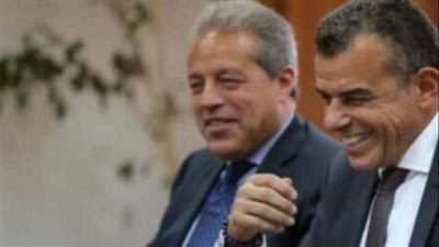 احتدام المنافسة بين 