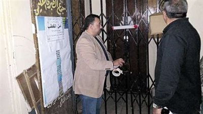 تشميع سنتر تعليمي غير مرخص وضبط 11 طن دواجن فاسدة في الوراق 