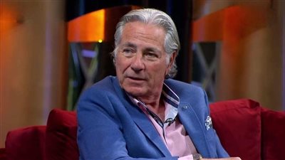 مصطفى فهمي: 