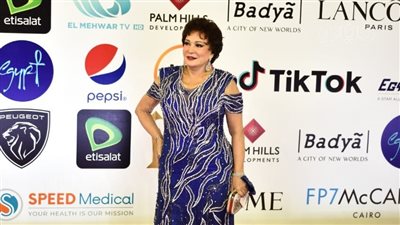 لبلبة وجمال سليمان وأسماء جلال يتألقون في افتتاح مهرجان القاهرة السينمائي