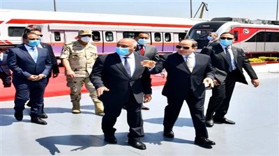  الجمهورية الجديدة.. السيسي يقود ثورة دعم وتطوير وسائل وخدمات النقل | صور