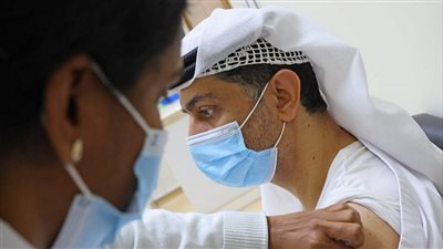 الإمارات تعلن تطعيم جميع سكانها بالجرعة الأولى من لقاح كورونا 