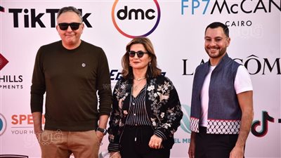 بإطلالات محتشمة.. فريق الفيلم السعودي بلوغ على الريد كاربت بمهرجان القاهرة | صور 