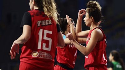 «سيدات سلة الأهلي» يتوج ببطولة دوري المرتبط