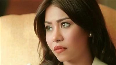بعد أنباء انفصالها عن حسام حبيب.. شيرين تغني 