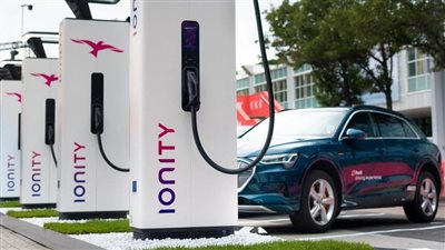 التوسع في شبكة شحن السيارات الكهربائية بأوروبا 